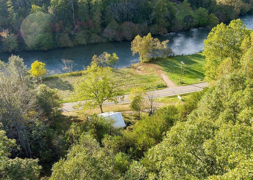 Riverside Relaxer W/Hot Tub+Fire Pit +Wifi & View Franklin Bagian luar foto