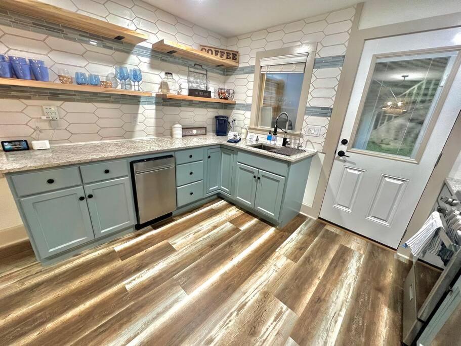Riverside Relaxer W/Hot Tub+Fire Pit +Wifi & View Franklin Bagian luar foto