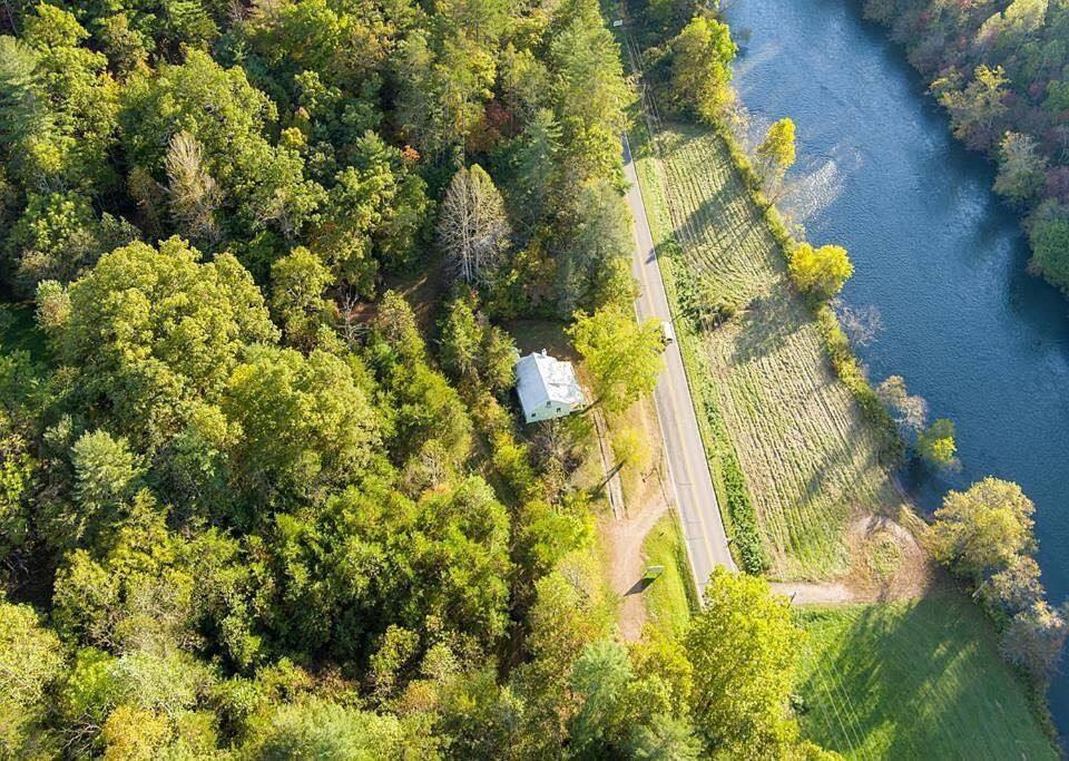 Riverside Relaxer W/Hot Tub+Fire Pit +Wifi & View Franklin Bagian luar foto