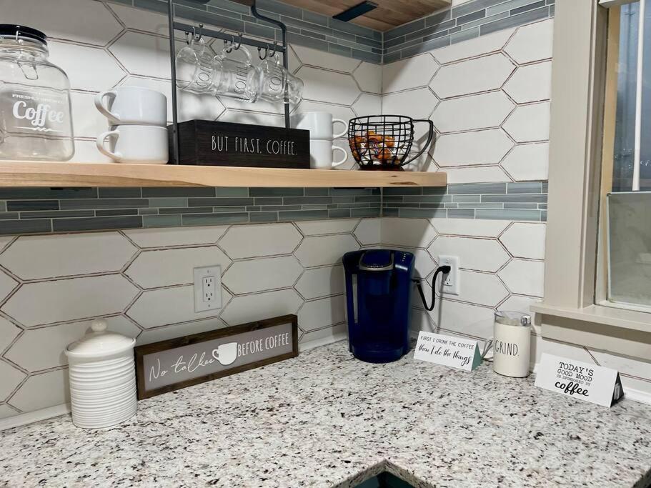 Riverside Relaxer W/Hot Tub+Fire Pit +Wifi & View Franklin Bagian luar foto