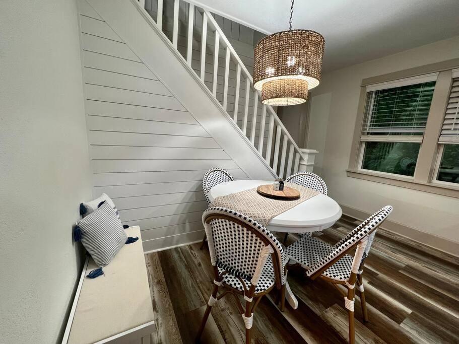 Riverside Relaxer W/Hot Tub+Fire Pit +Wifi & View Franklin Bagian luar foto