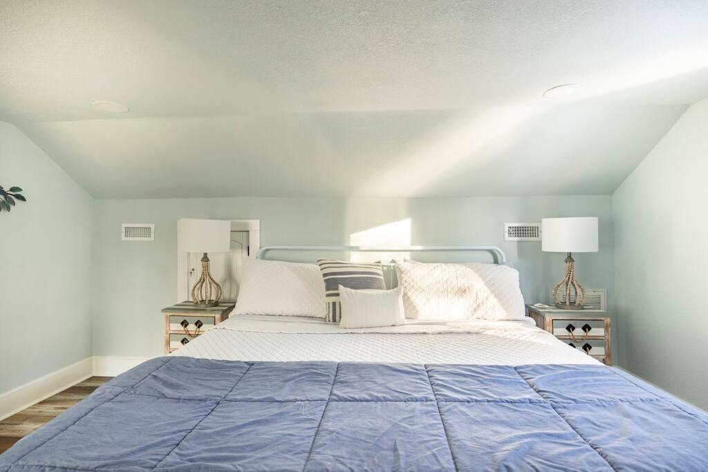 Riverside Relaxer W/Hot Tub+Fire Pit +Wifi & View Franklin Bagian luar foto
