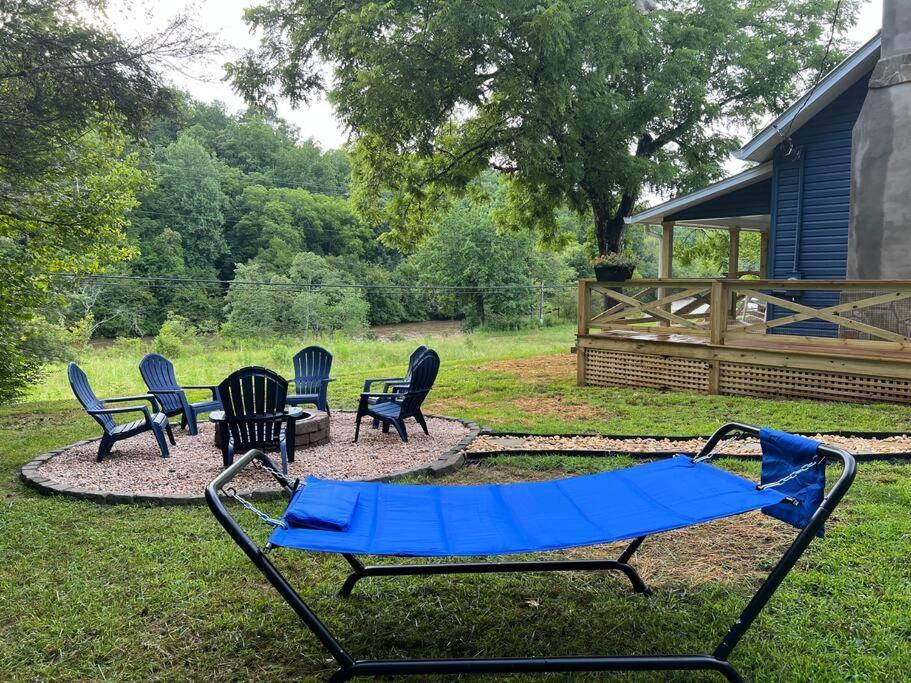 Riverside Relaxer W/Hot Tub+Fire Pit +Wifi & View Franklin Bagian luar foto